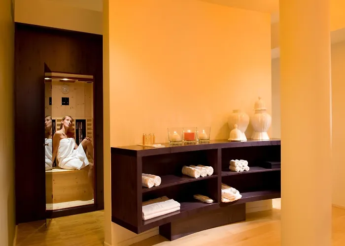 Petronilla - In Hotel 4*