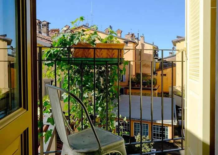 Hotel Petronilla - In 4*